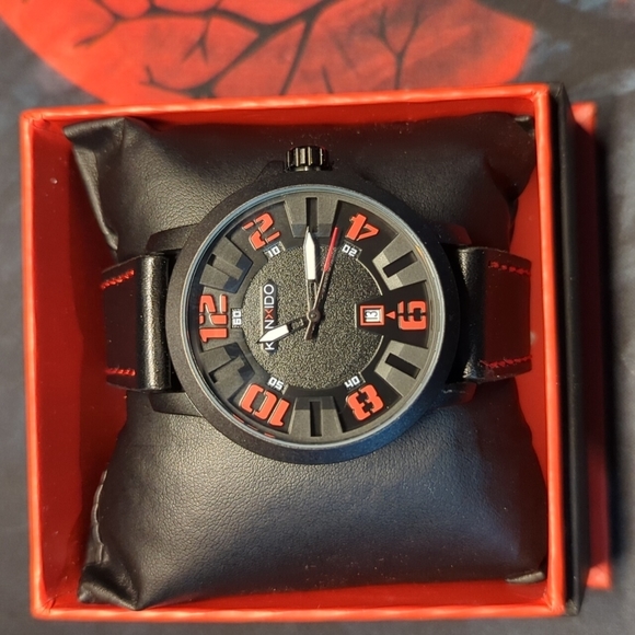 KONXIDO Men’s Leather Watch NEW - Picture 1 of 5